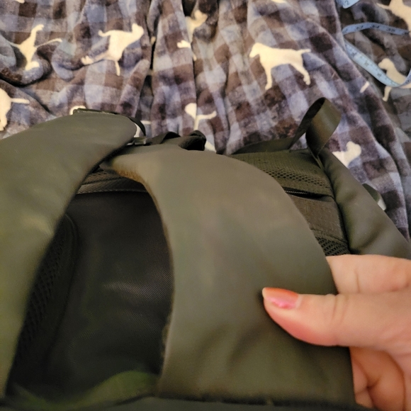 Mark Ryden backpack. Nice computer bag - Picture 3 of 9